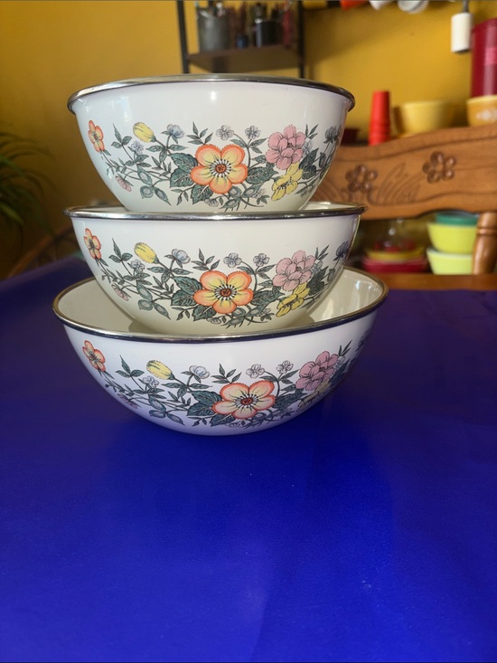 Vintage Other - Vintage White Floral Enamel Mixing Bowls with Yellow, Pink, Orange Flowers